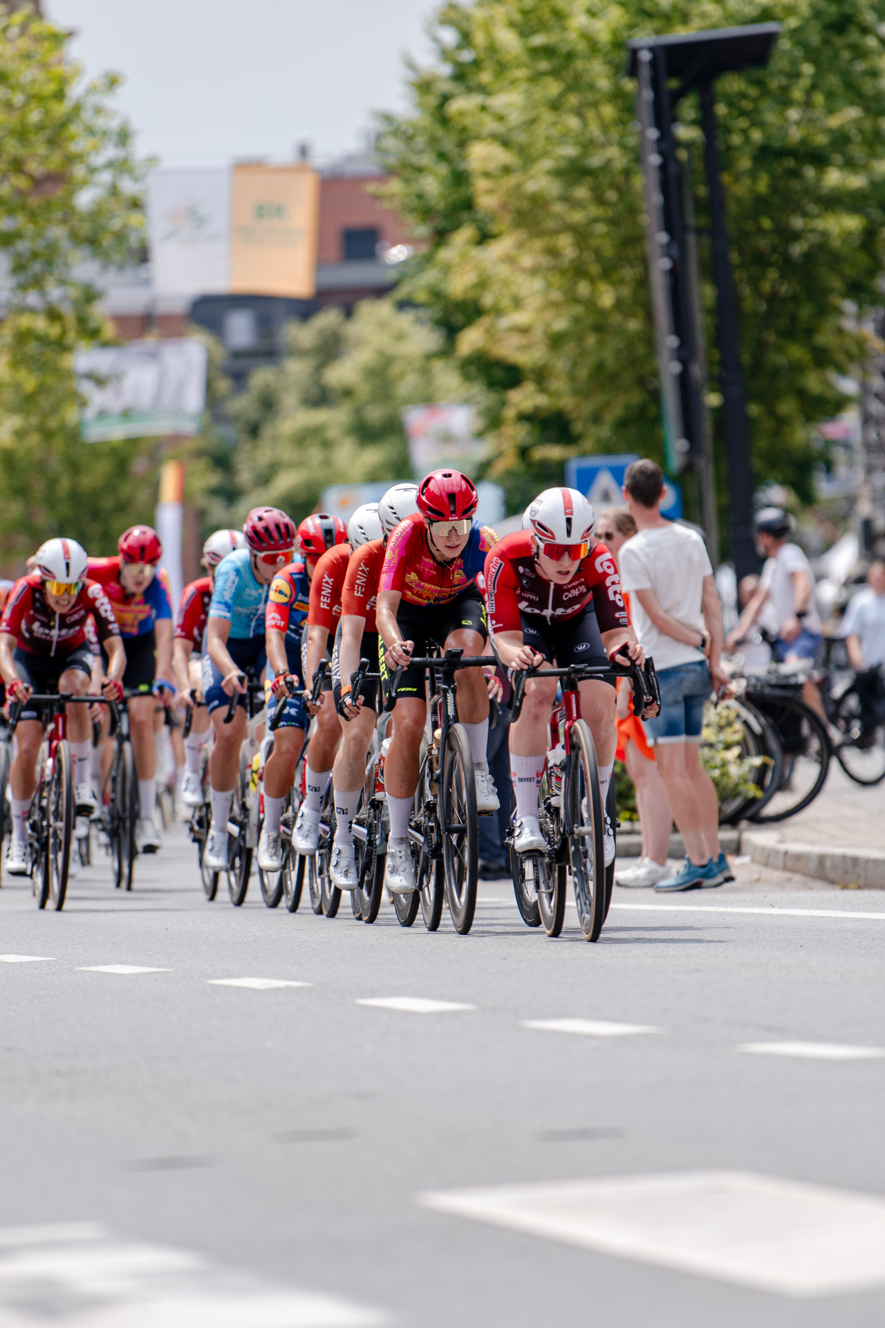 Race in the peloton